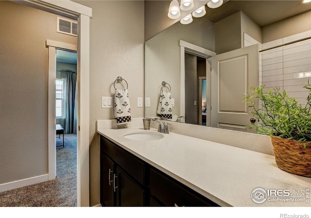 bathroom with vanity