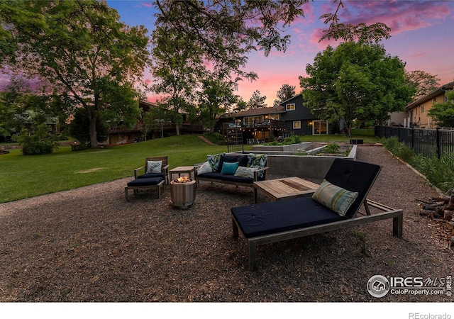 exterior space featuring a fenced backyard