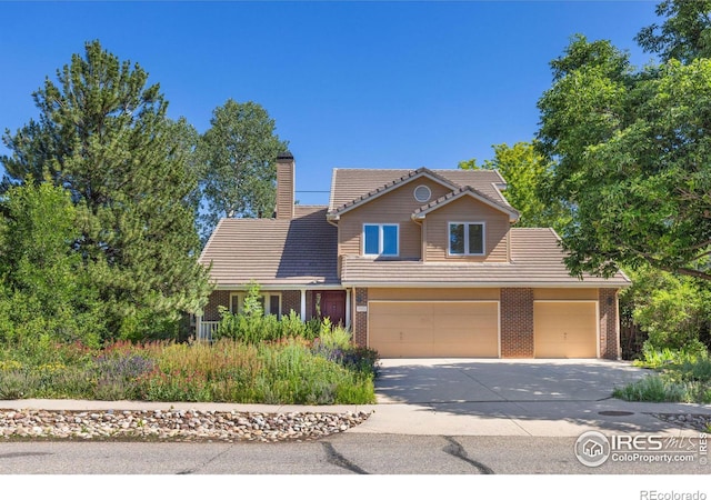 view of front of house featuring a garage