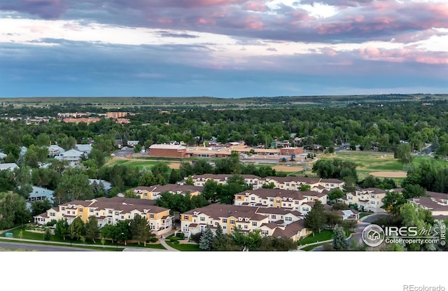 view of aerial view at dusk