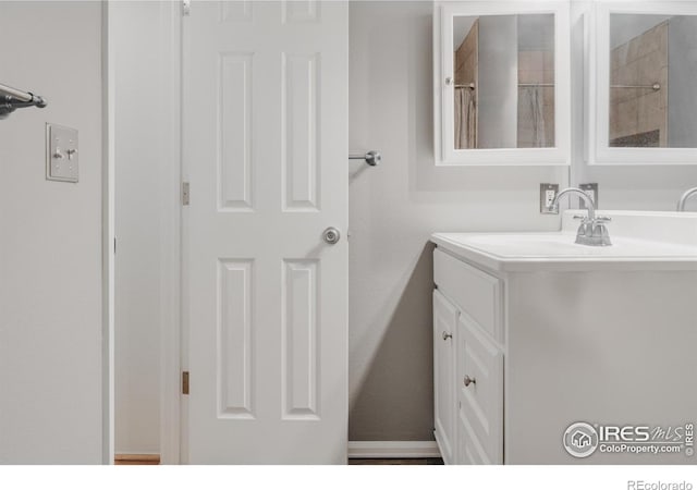 bathroom with vanity