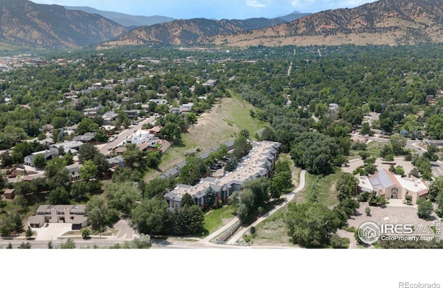 drone / aerial view featuring a mountain view