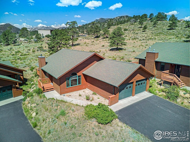 bird's eye view featuring a mountain view