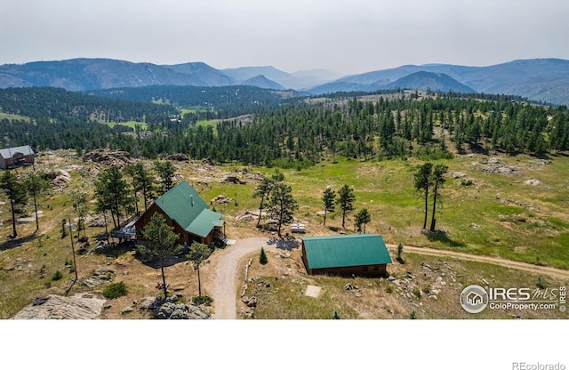 bird's eye view with a mountain view