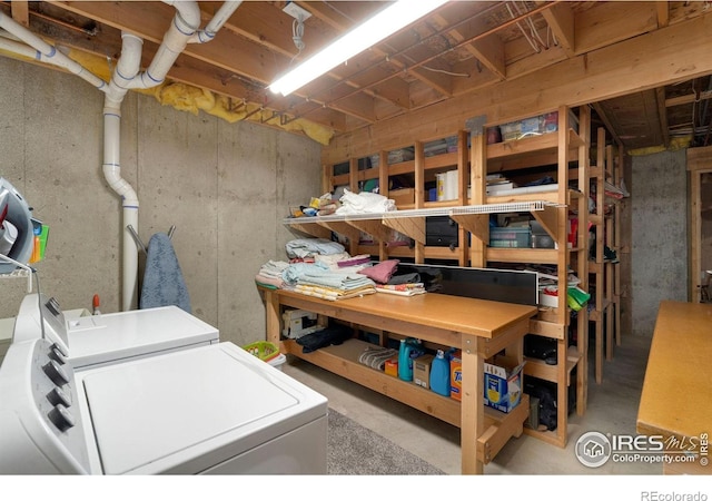 interior space featuring washer and clothes dryer