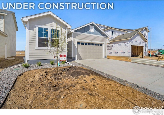 view of front of home with a garage