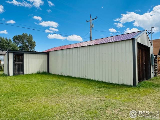 exterior space with a lawn