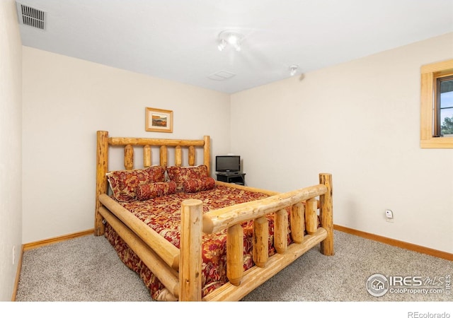 view of carpeted bedroom