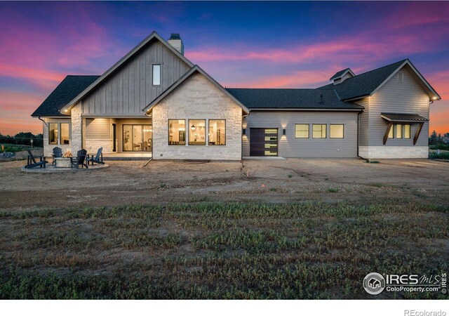 view of front of home featuring a patio