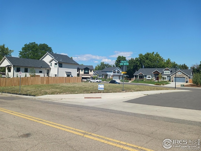 Listing photo 2 for 707 Longs Peak Ln, Longmont CO 80501