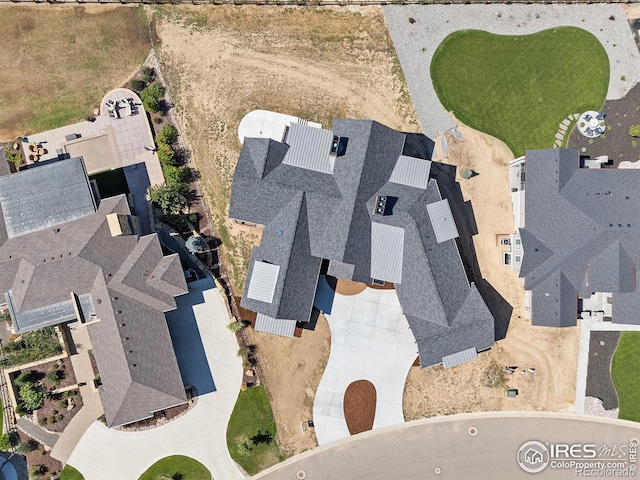 bird's eye view with a residential view