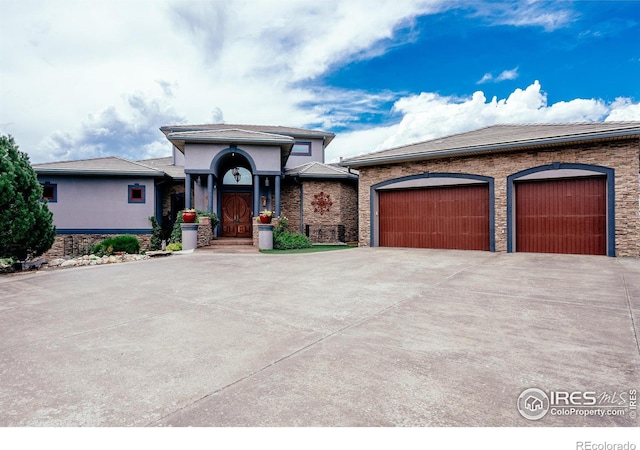 view of front of house with a garage