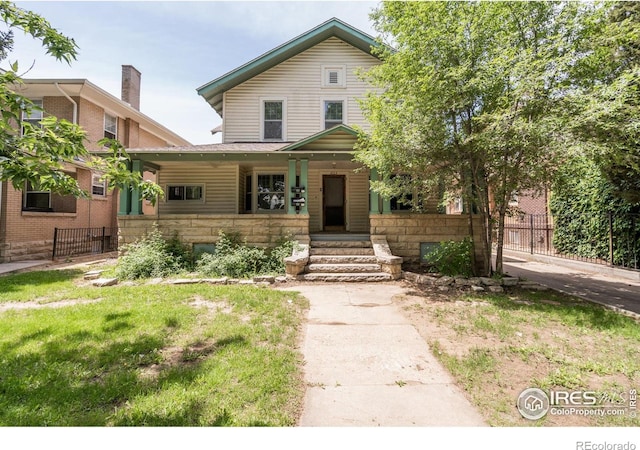 view of front of house with covered porch