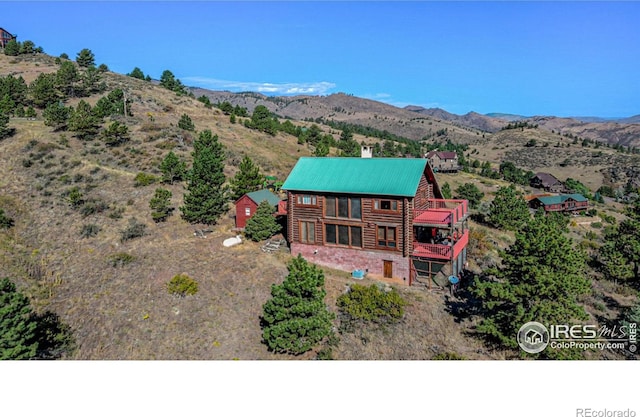 bird's eye view featuring a mountain view