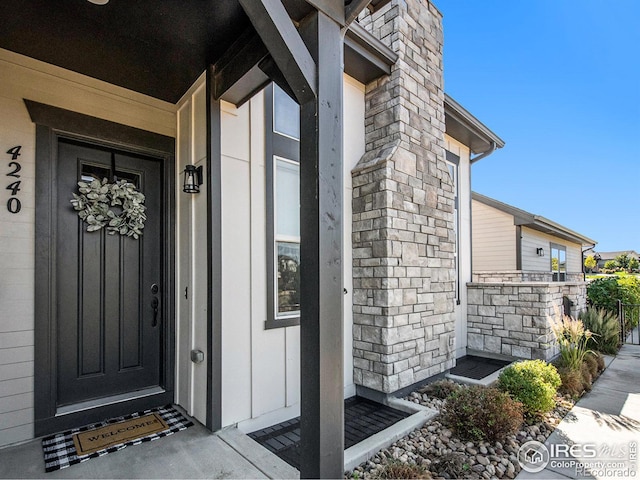 view of property entrance