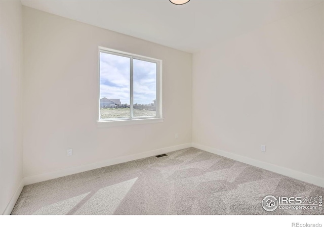 empty room with carpet