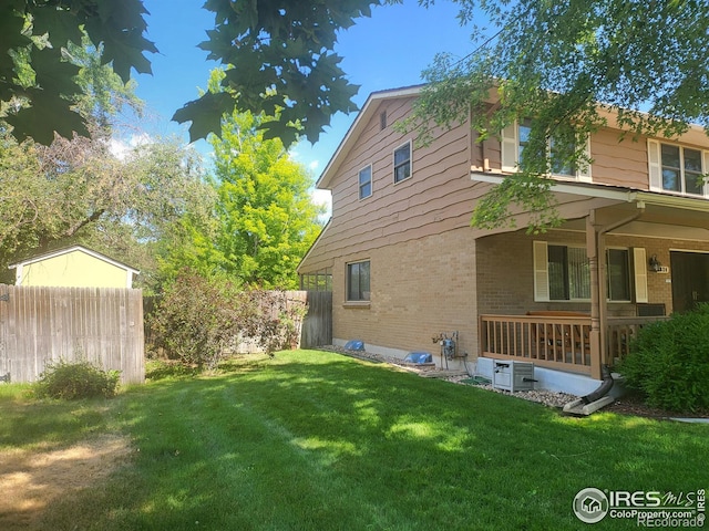 exterior space featuring a lawn