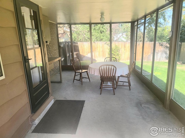 view of sunroom / solarium