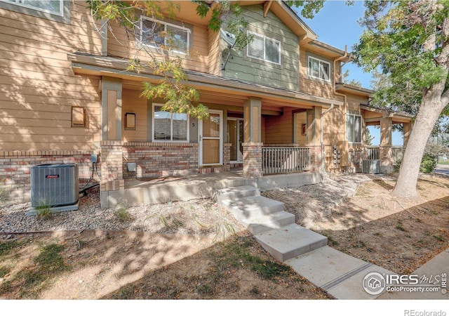 Listing photo 3 for 2621 Rigden Pkwy Unit H-5, Fort Collins CO 80525