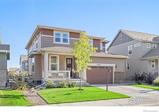 view of front of home with a front lawn and covered porch