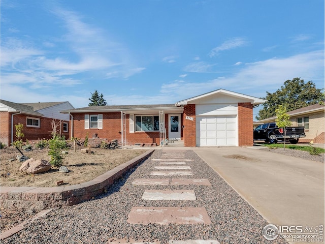 single story home with a garage