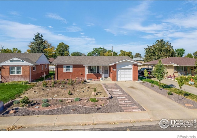 single story home with a garage