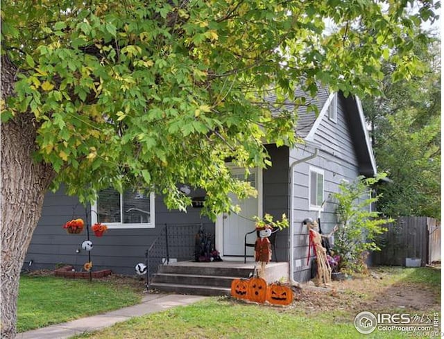 view of front of home