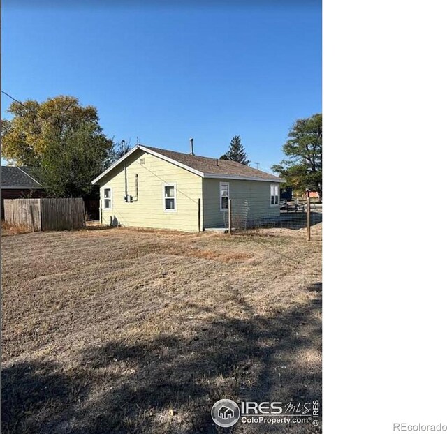 130 W 4th St N, Cheyenne Wells, CO 80810 - view of rear view of property