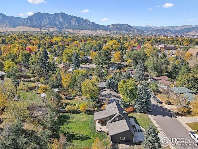 bird's eye view featuring a mountain view