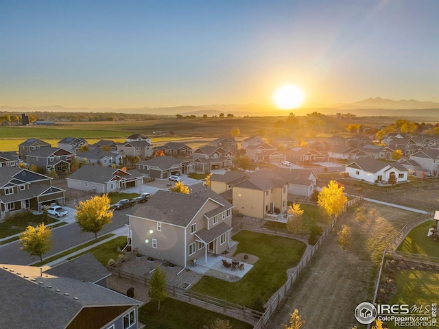 view of aerial view at dusk