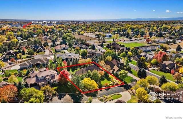 birds eye view of property featuring a residential view