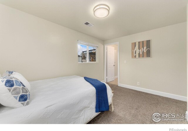 view of carpeted bedroom