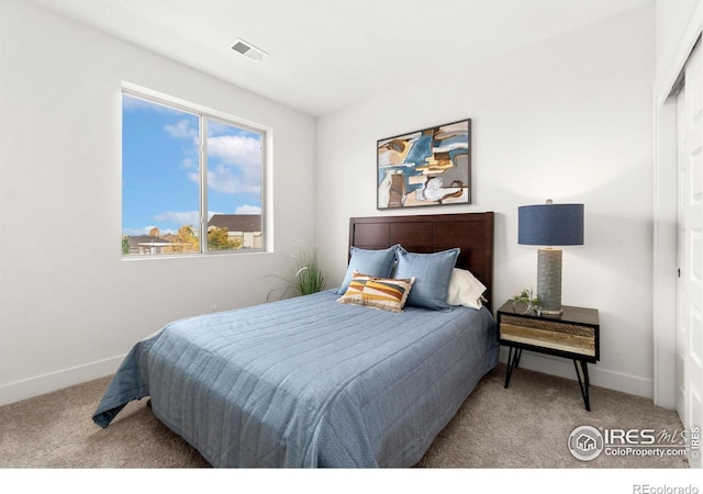 view of carpeted bedroom