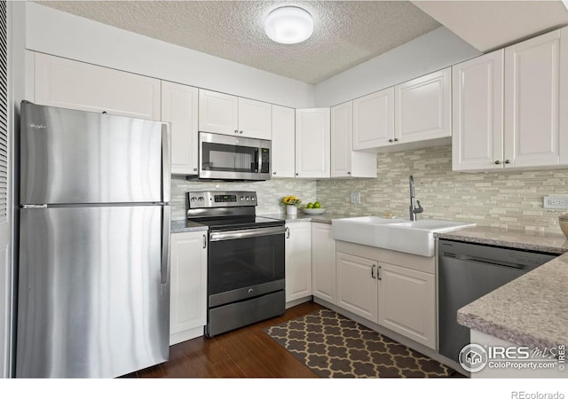 Listing photo 2 for 1850 Folsom St Unit 204, Boulder CO 80302