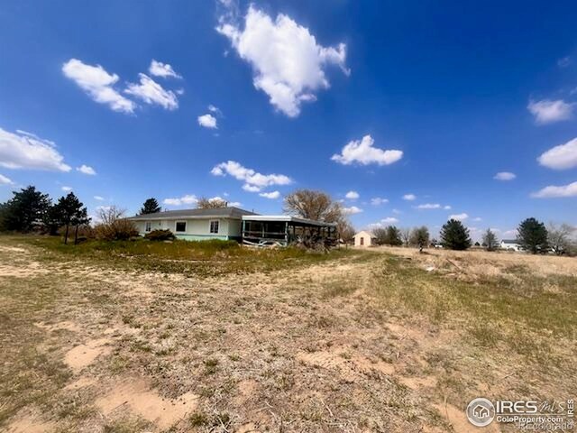 18542 County Road 8, Wiggins, CO 80654 - view of yard