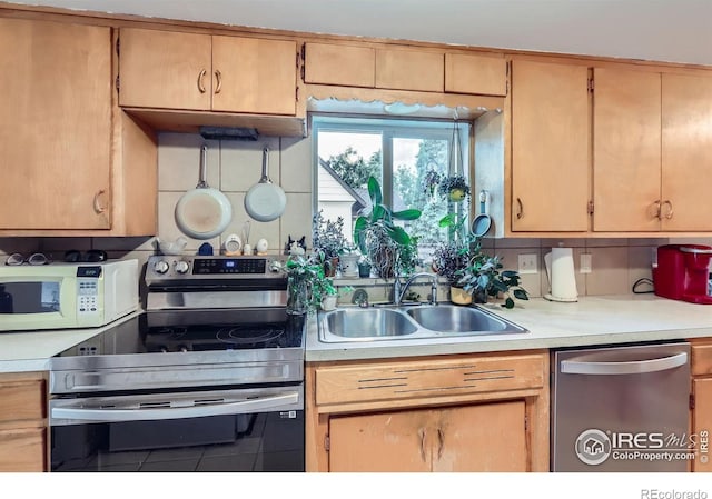 1127 W Mulberry St, Fort Collins, CO 80521 - photo 4