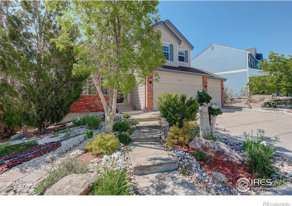 view of front of house featuring a garage