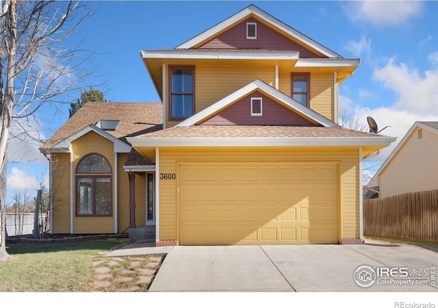 view of front of house featuring a garage