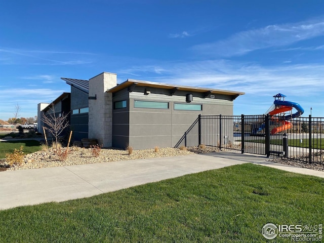 6105 Saddle Horn Dr, Timnath, CO 80547 - view of side of home