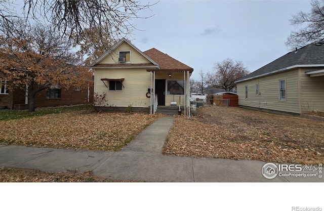 view of front of home featuring covered porch