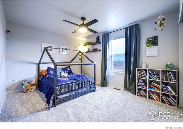 bedroom with carpet flooring and ceiling fan