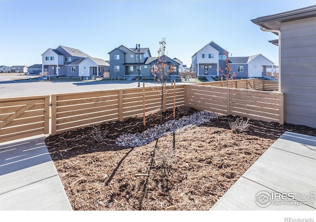 5086 Mckinnon Ct, Timnath, CO 80547 - view of yard featuring a residential view
