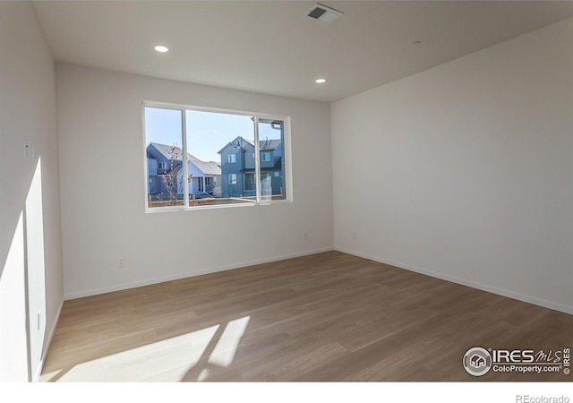5086 Mckinnon Ct, Timnath, CO 80547 - spare room featuring light wood finished floors and recessed lighting