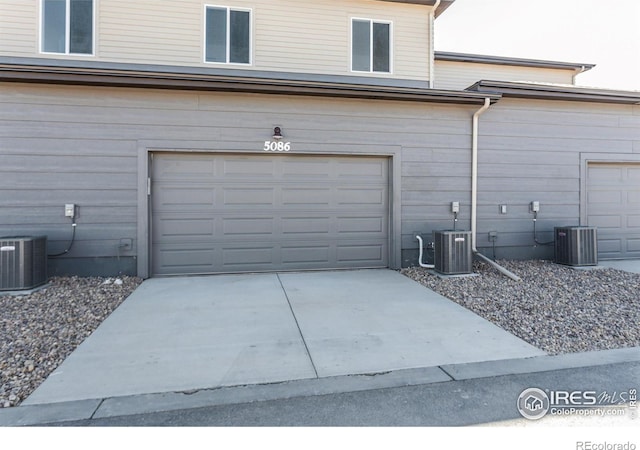 5086 Mckinnon Ct, Timnath, CO 80547 - garage featuring driveway