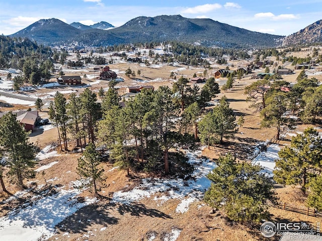 Listing photo 2 for 407 Pawnee Dr, Estes Park CO 80517