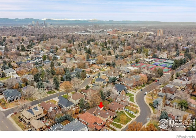 bird's eye view featuring a mountain view