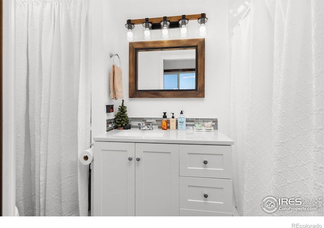 bathroom with vanity