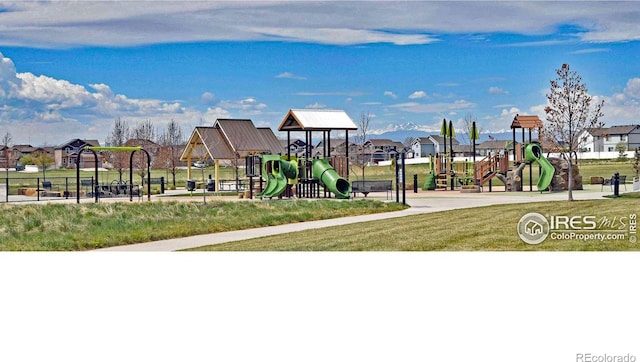 view of jungle gym featuring a yard