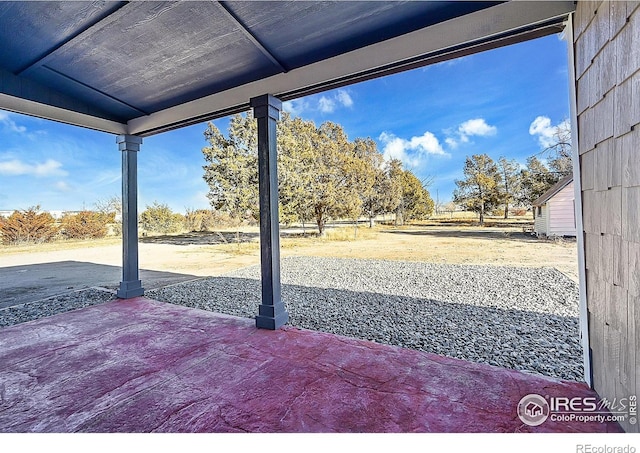 view of yard with a patio area