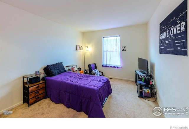 view of carpeted bedroom